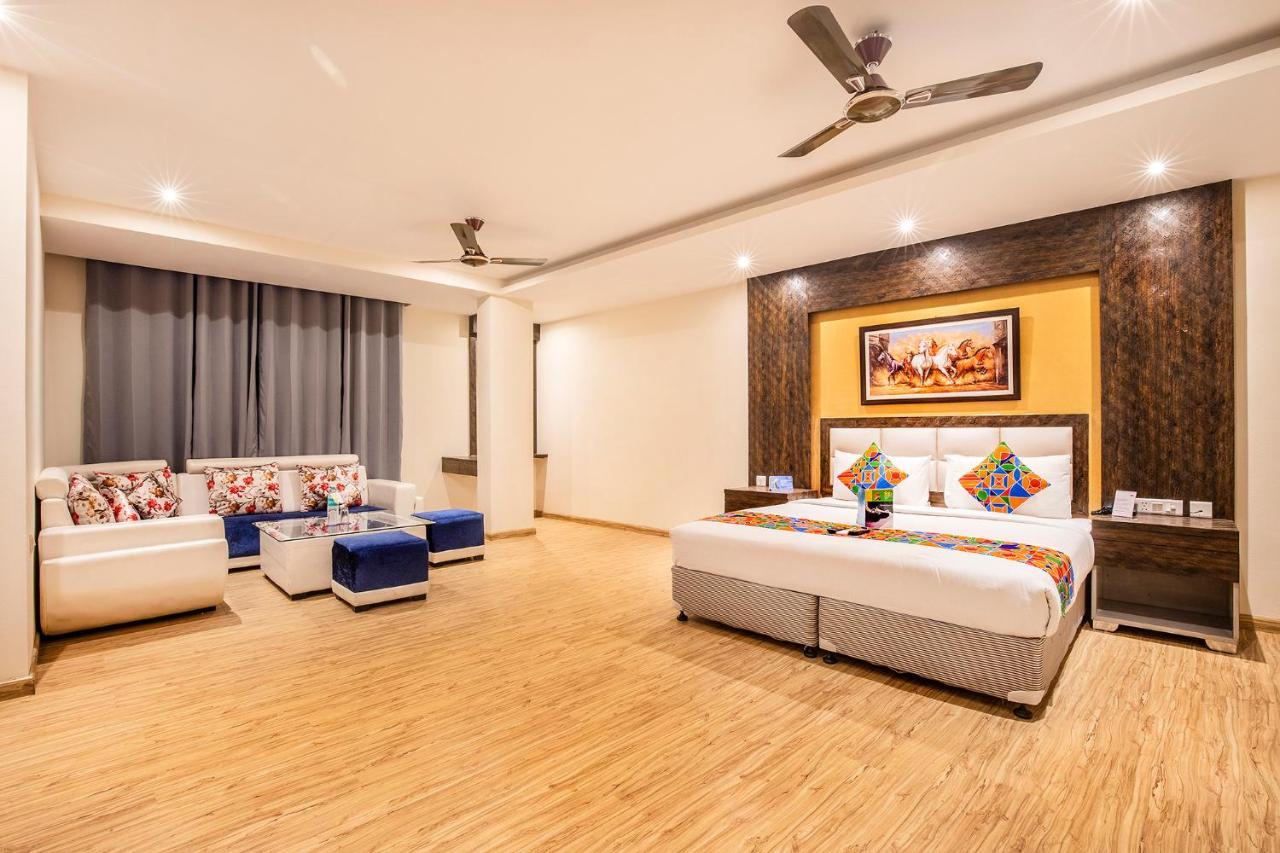 Fabhotel Shoba Estate Delhi Airport New Delhi Bagian luar foto
