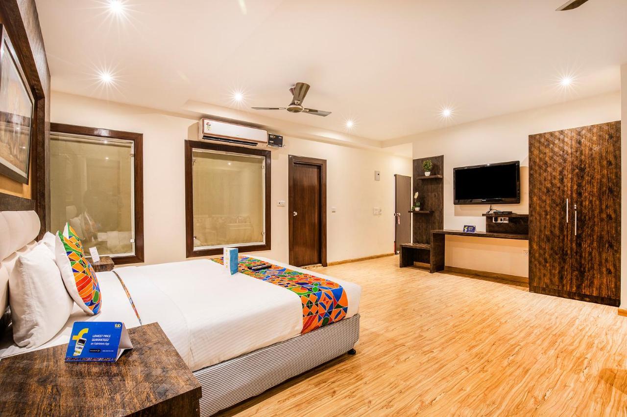 Fabhotel Shoba Estate Delhi Airport New Delhi Bagian luar foto