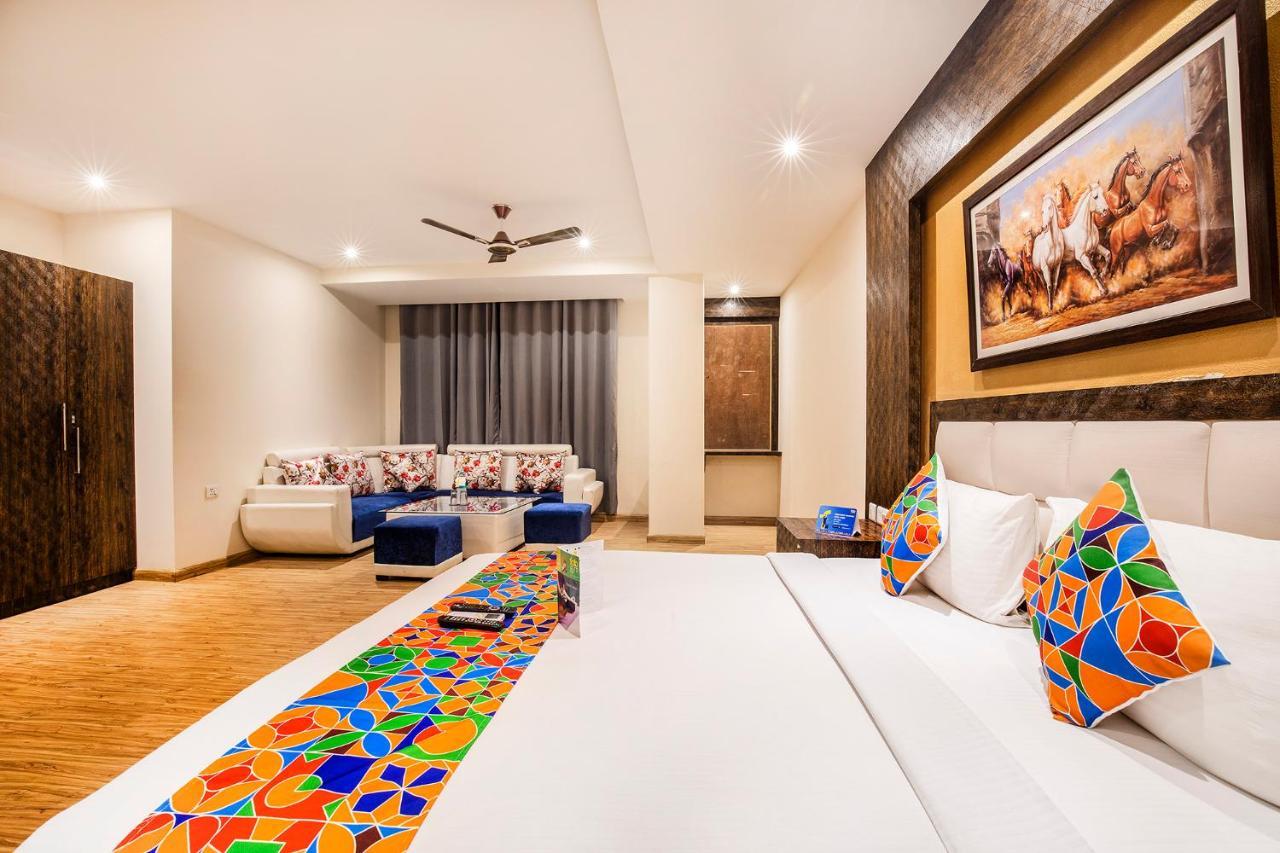 Fabhotel Shoba Estate Delhi Airport New Delhi Bagian luar foto